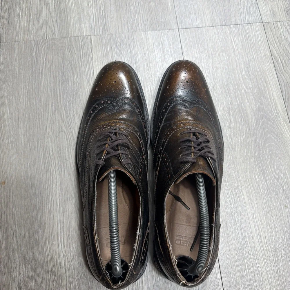 Mens Wingtip Dress Shoes Oxfords Metallic Bronze Unique RED Saks‎ Fifth Ave 10.5